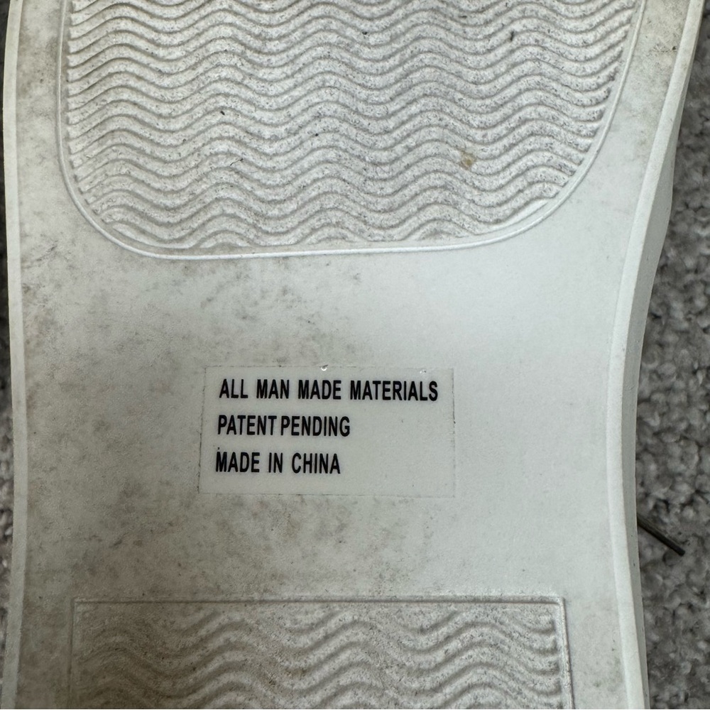 Report Slip-On Sneakers Gold Metallic Size 9.5 - Picture 5 of 7
